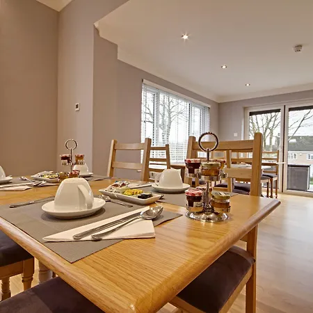Highfield Bed & Breakfast-3